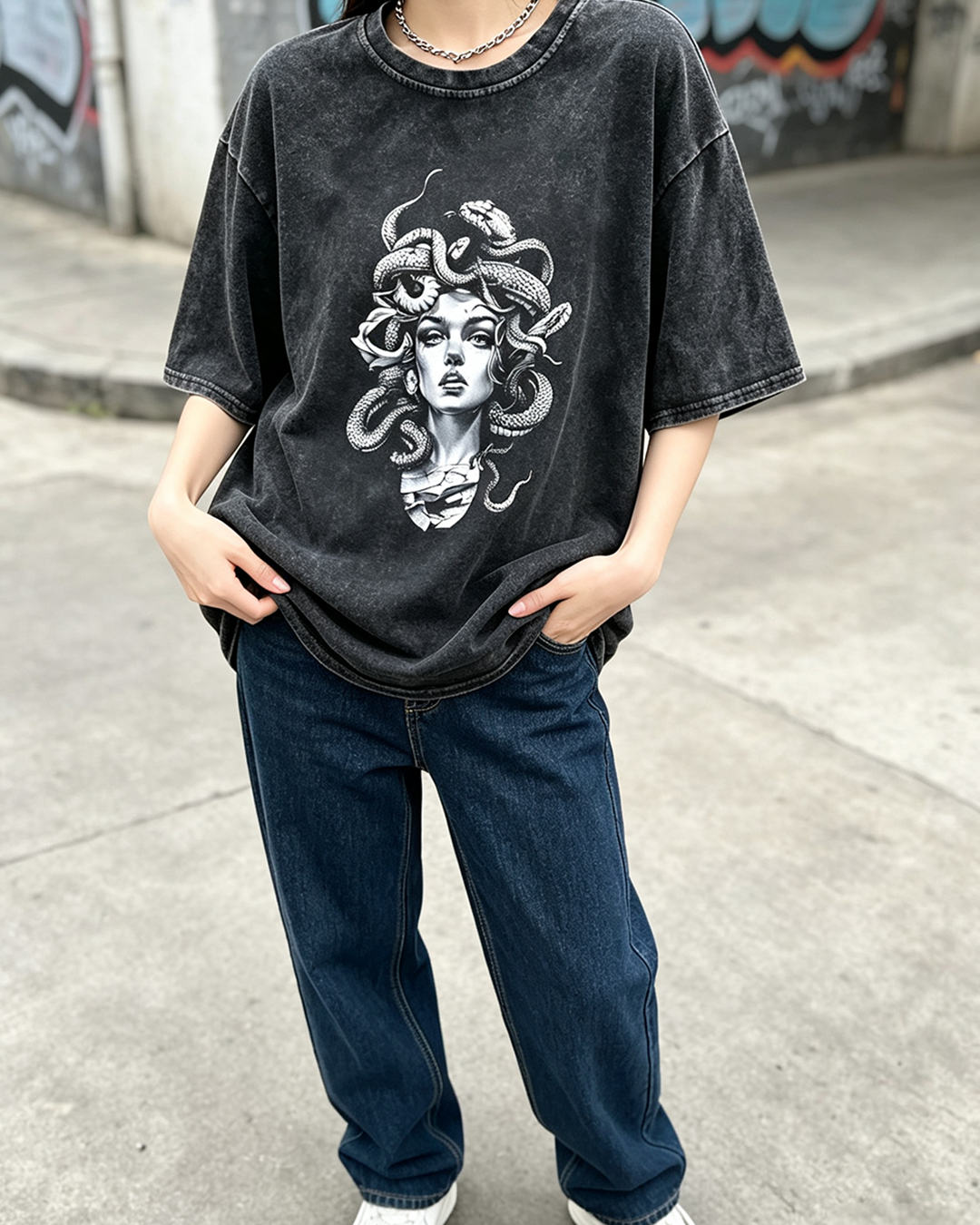 Women's Vintage Washed Graphic T-Shirt, Medusa Print Oversized Short Sleeve Hip Hop Streetwear Casual Summer Top